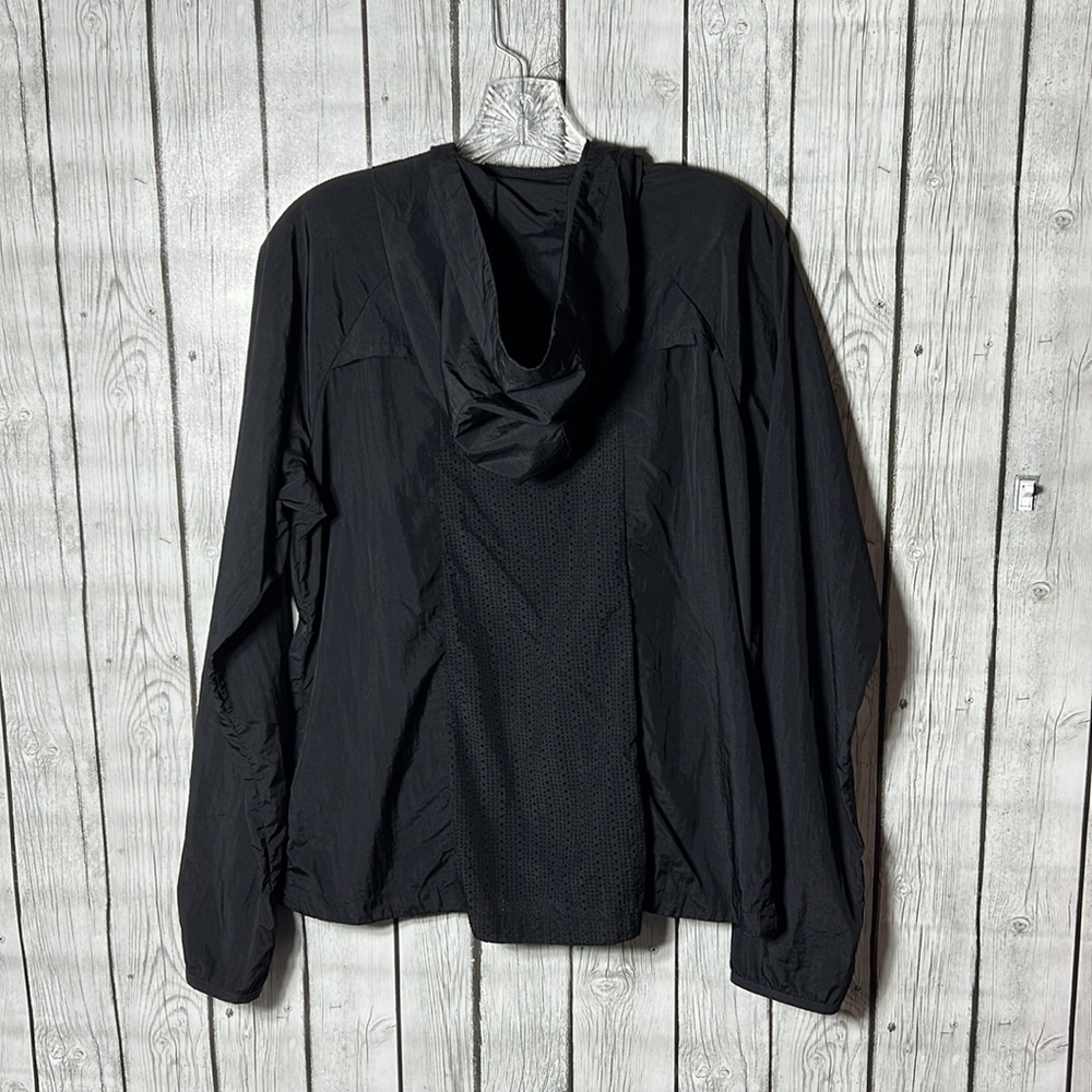 Fabletics Black Zip Up Windbreaker Jacket Size Xl - image 5